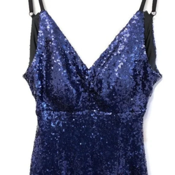 Morgan & Co size 5/6 keyhole back navy sequins dress - Picture 4 of 16